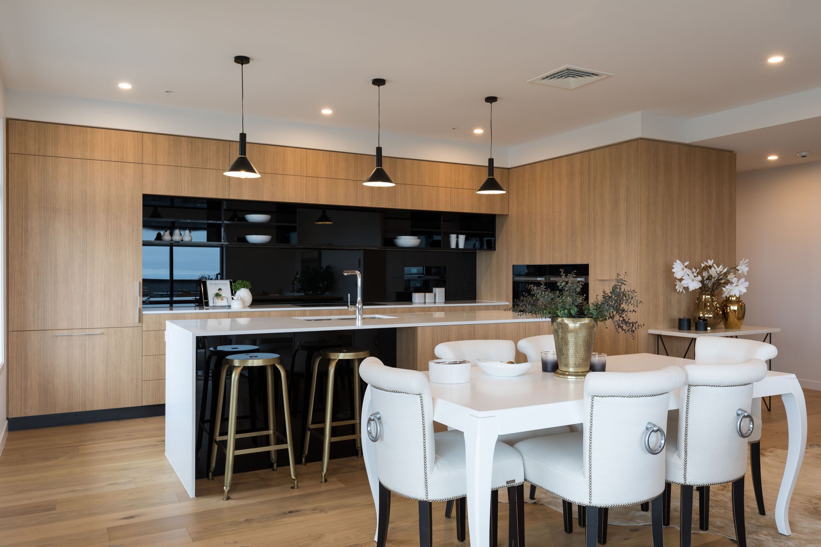 Kitchen Island Glass