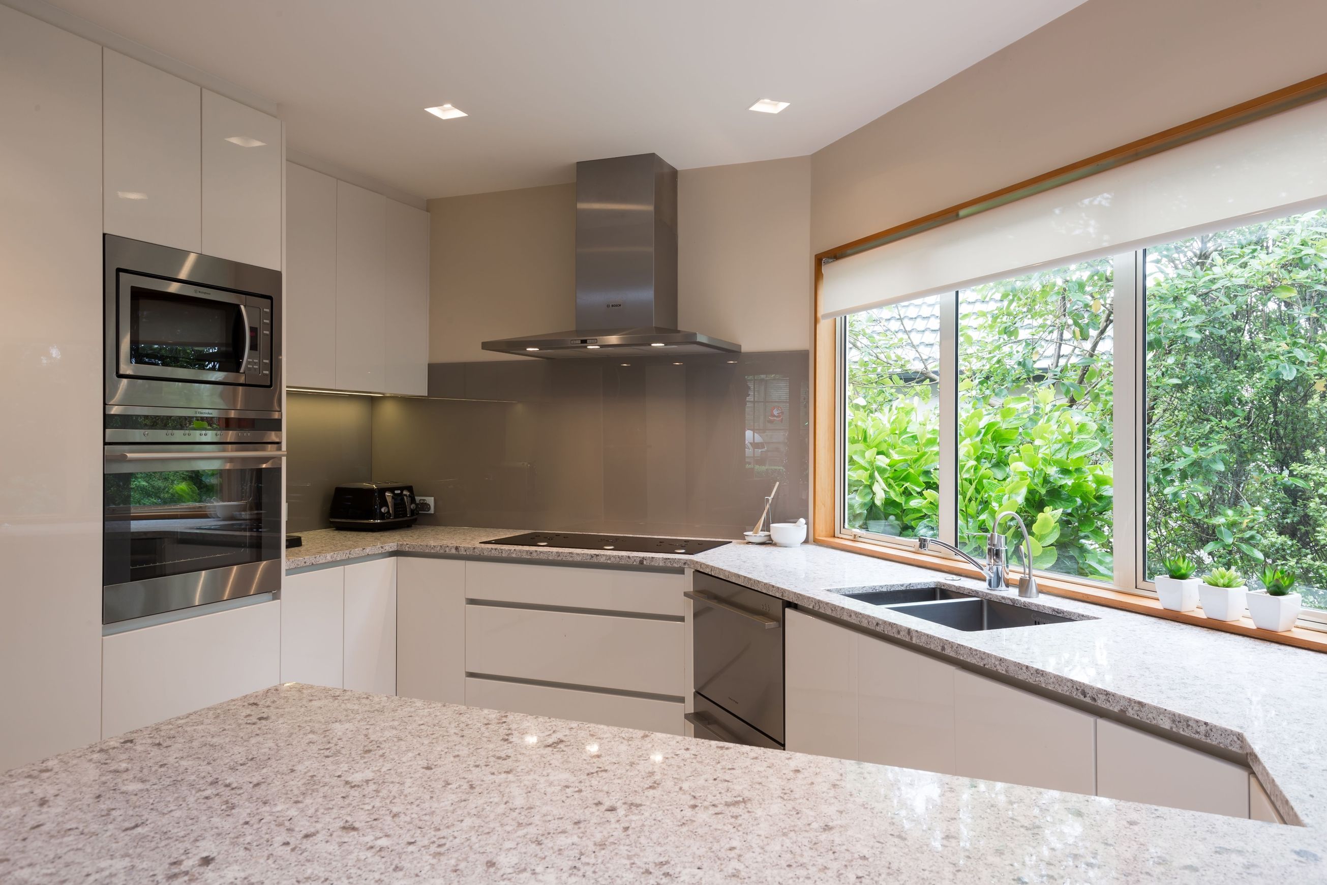 Painted Glass Splashbacks