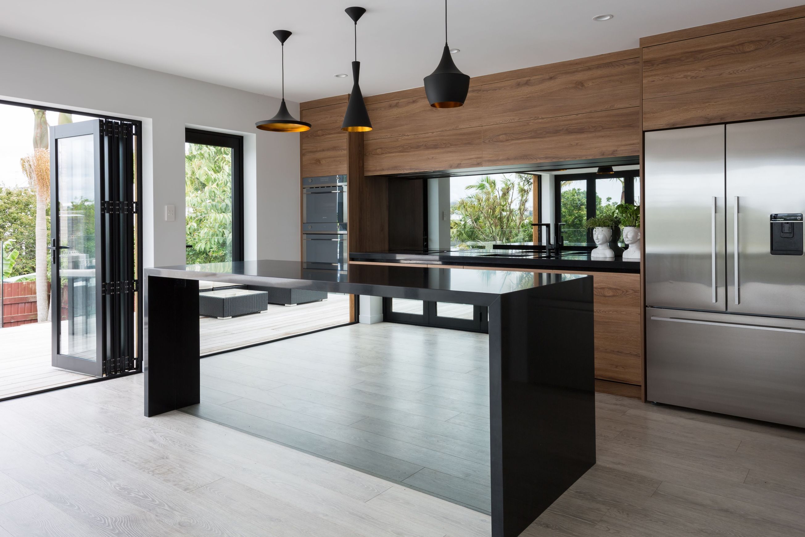Kitchen Island Glass