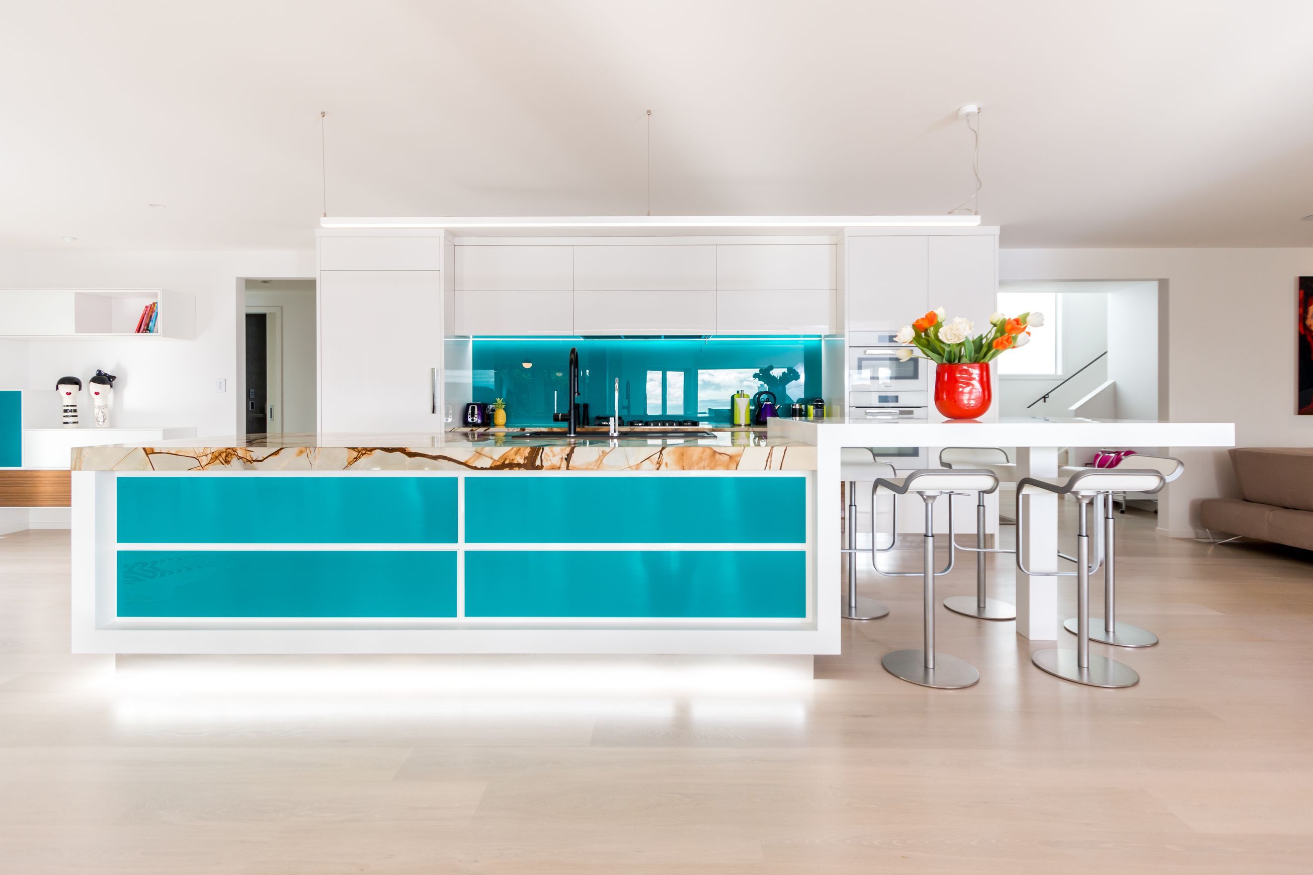 Kitchen Island Glass