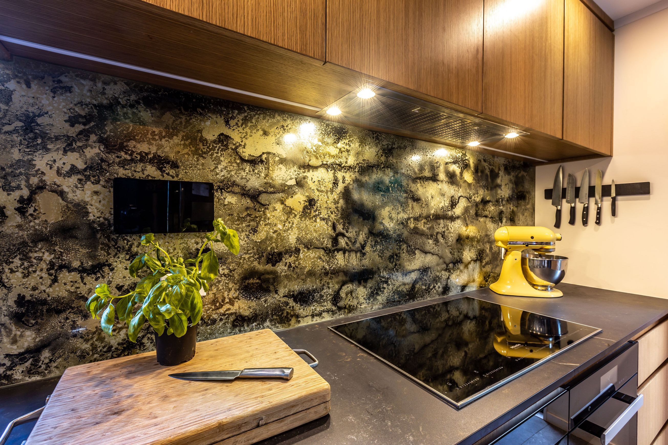 Marbled Glass Splashbacks
