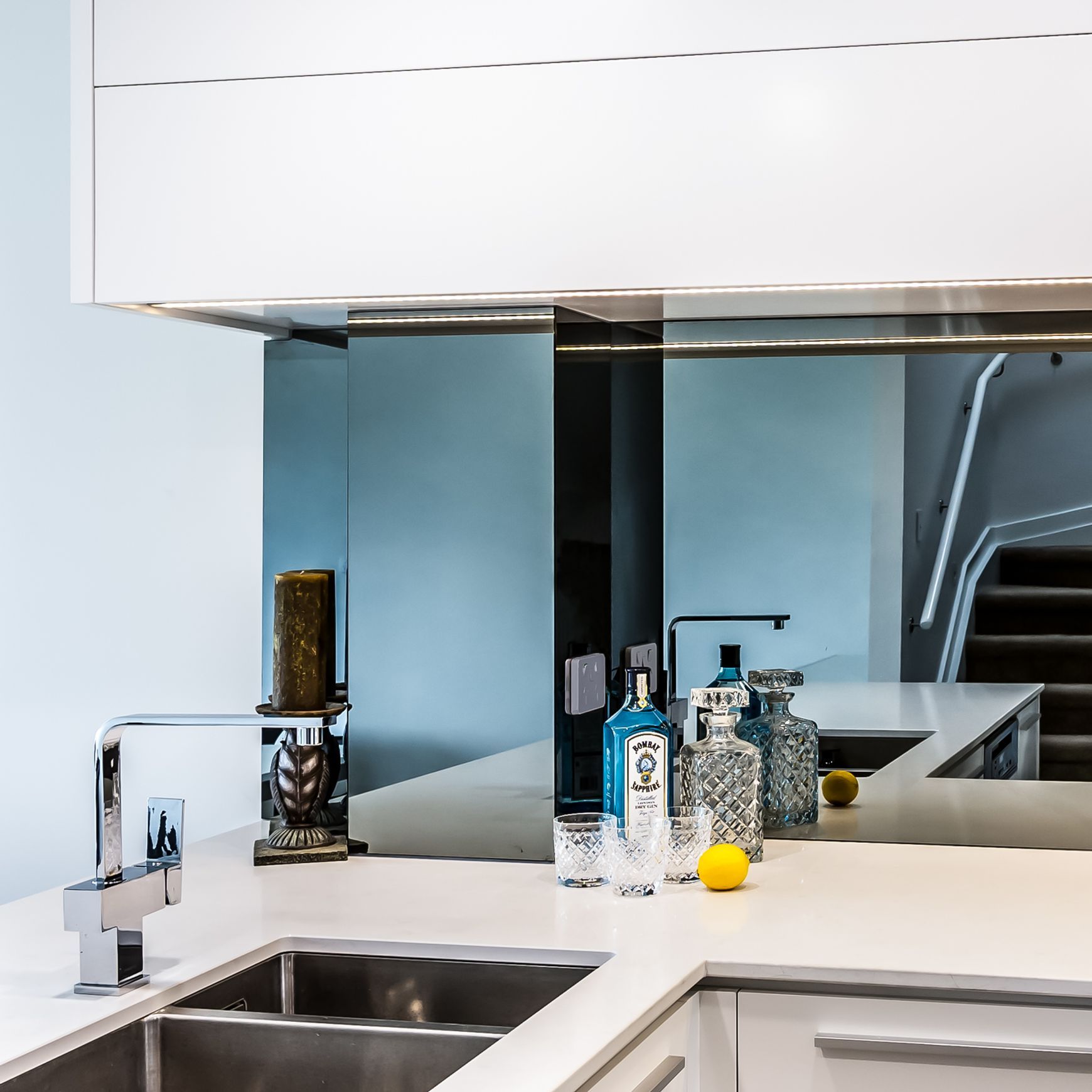 Mirrored Glass