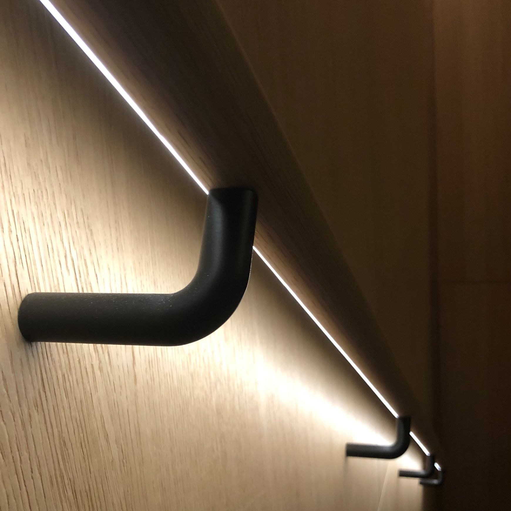 HB595 Stair Rail Bracket