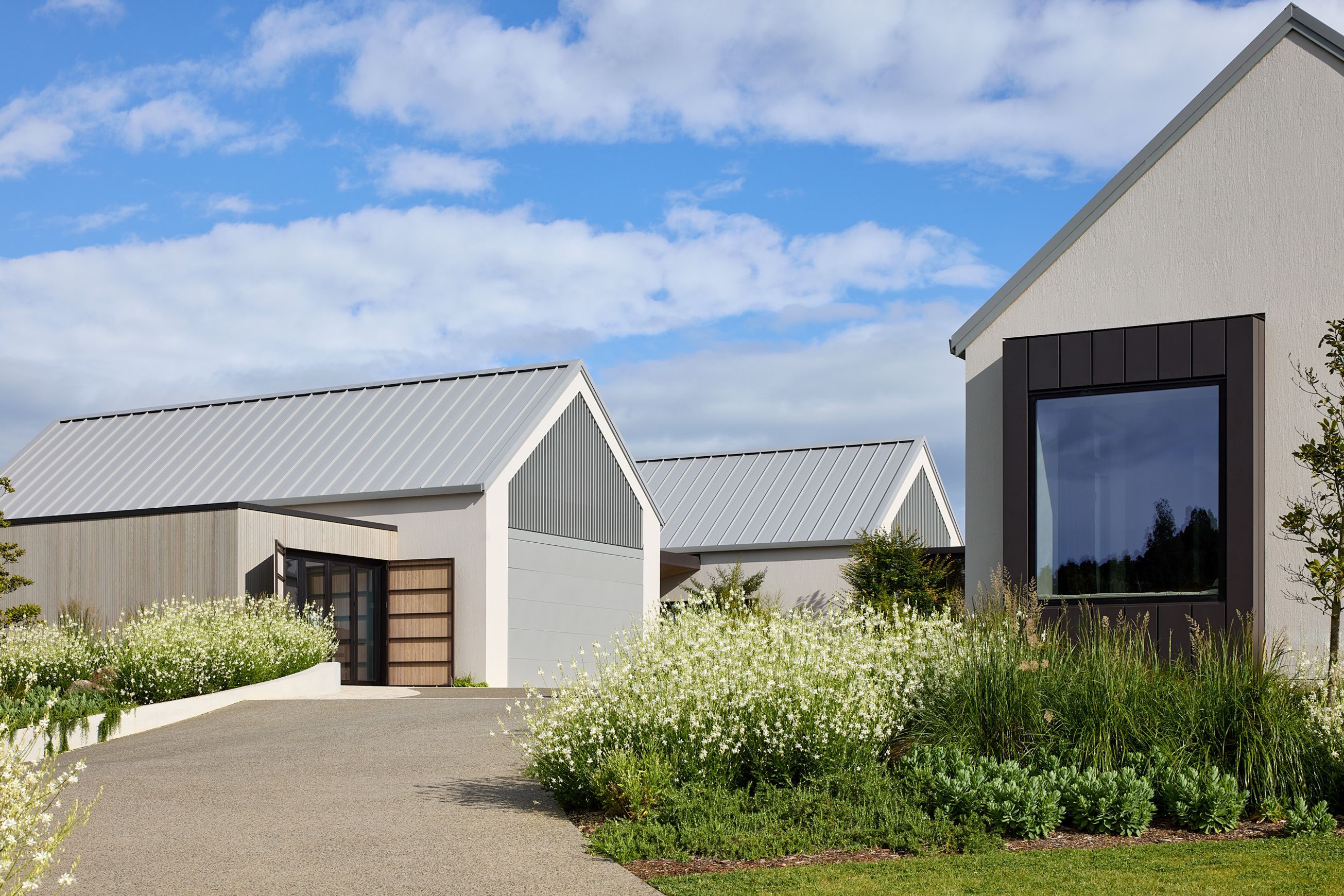 COLORSTEEL MAXAM® Roofing & Wall Cladding