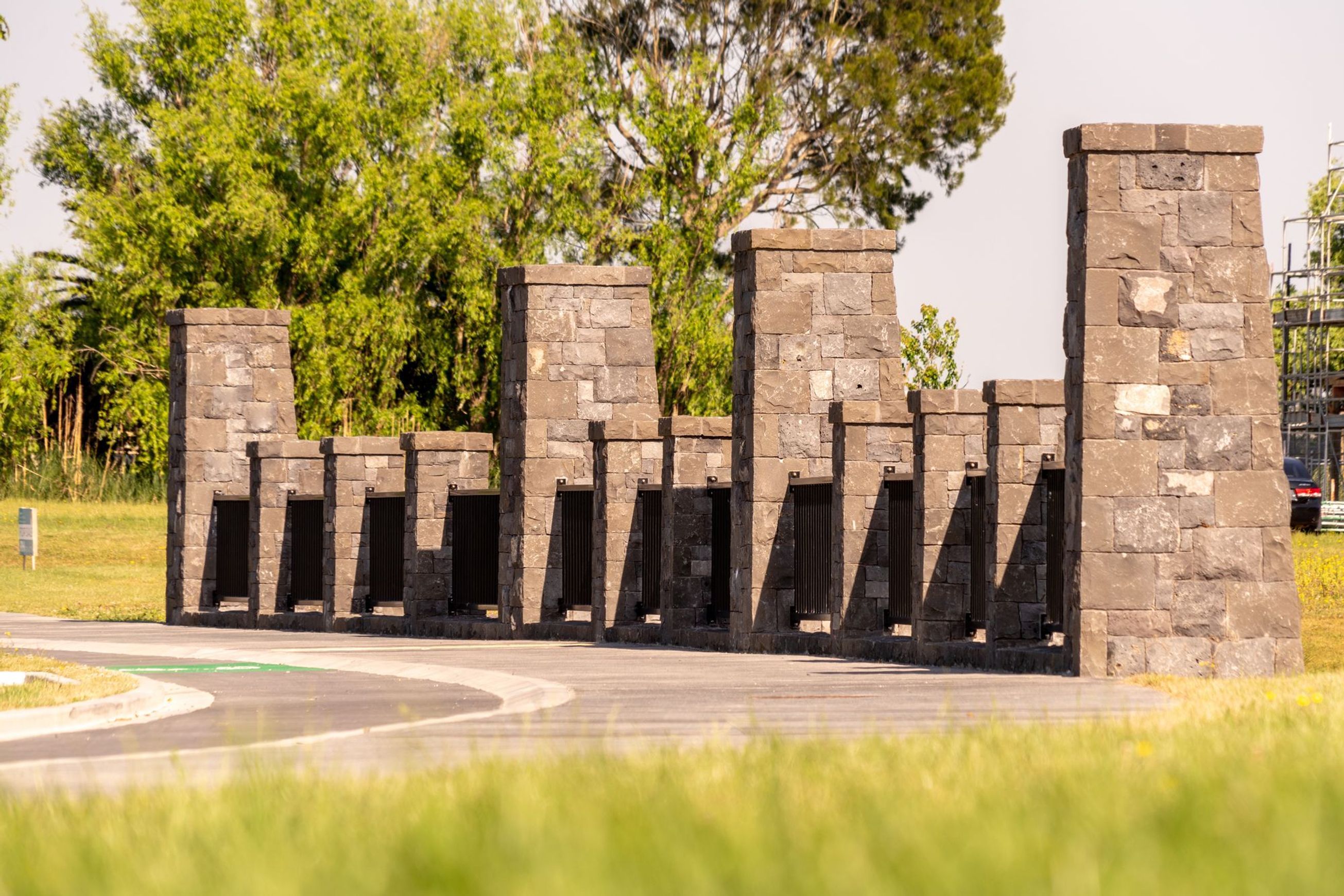 Stone Columns & Pillars