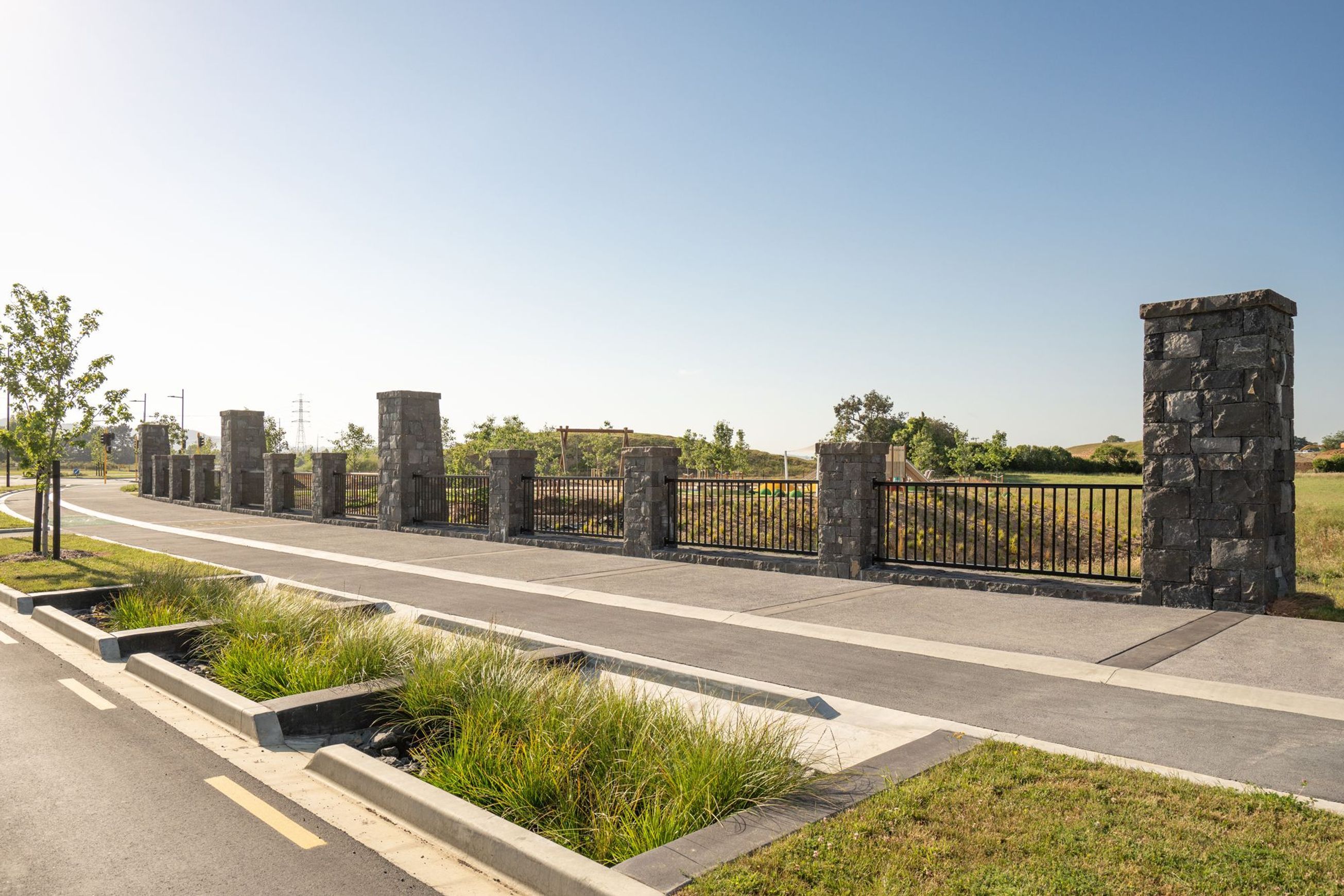 Stone Columns & Pillars