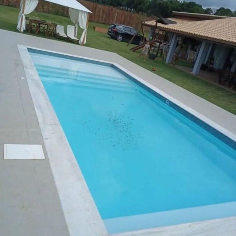Tile Line Swimming Pools with Tanning ledge