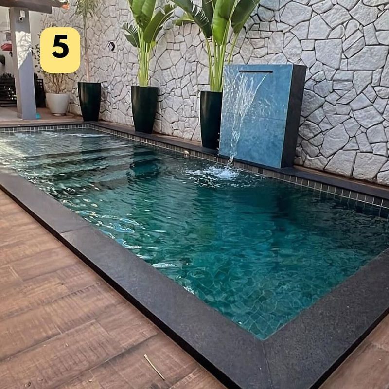 Arua 7.0m x 3.0m Swimming Pool with tanning ledge