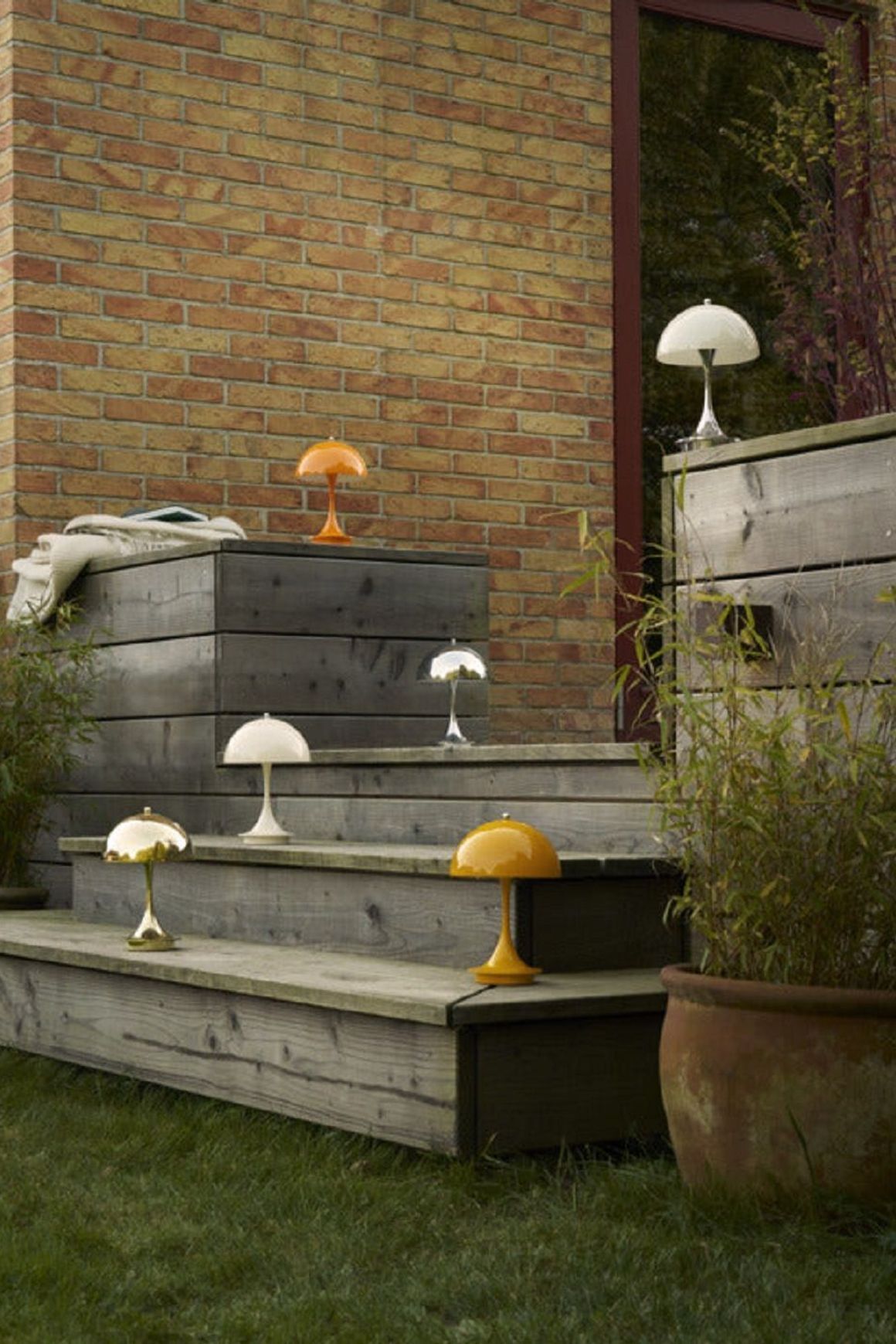 Panthella 160 Portable Lamp V3
