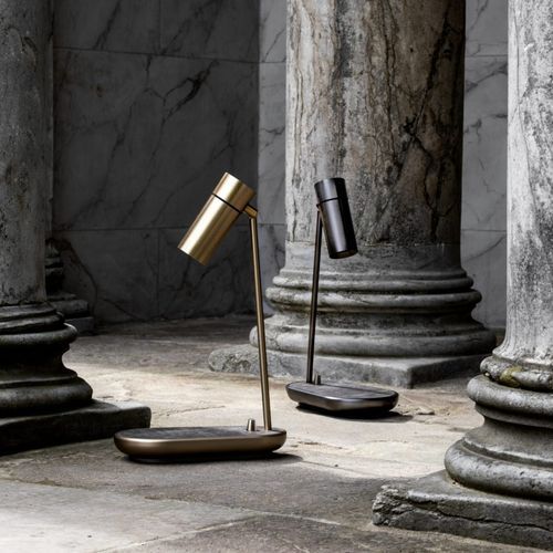 JB ONE Table Lamp