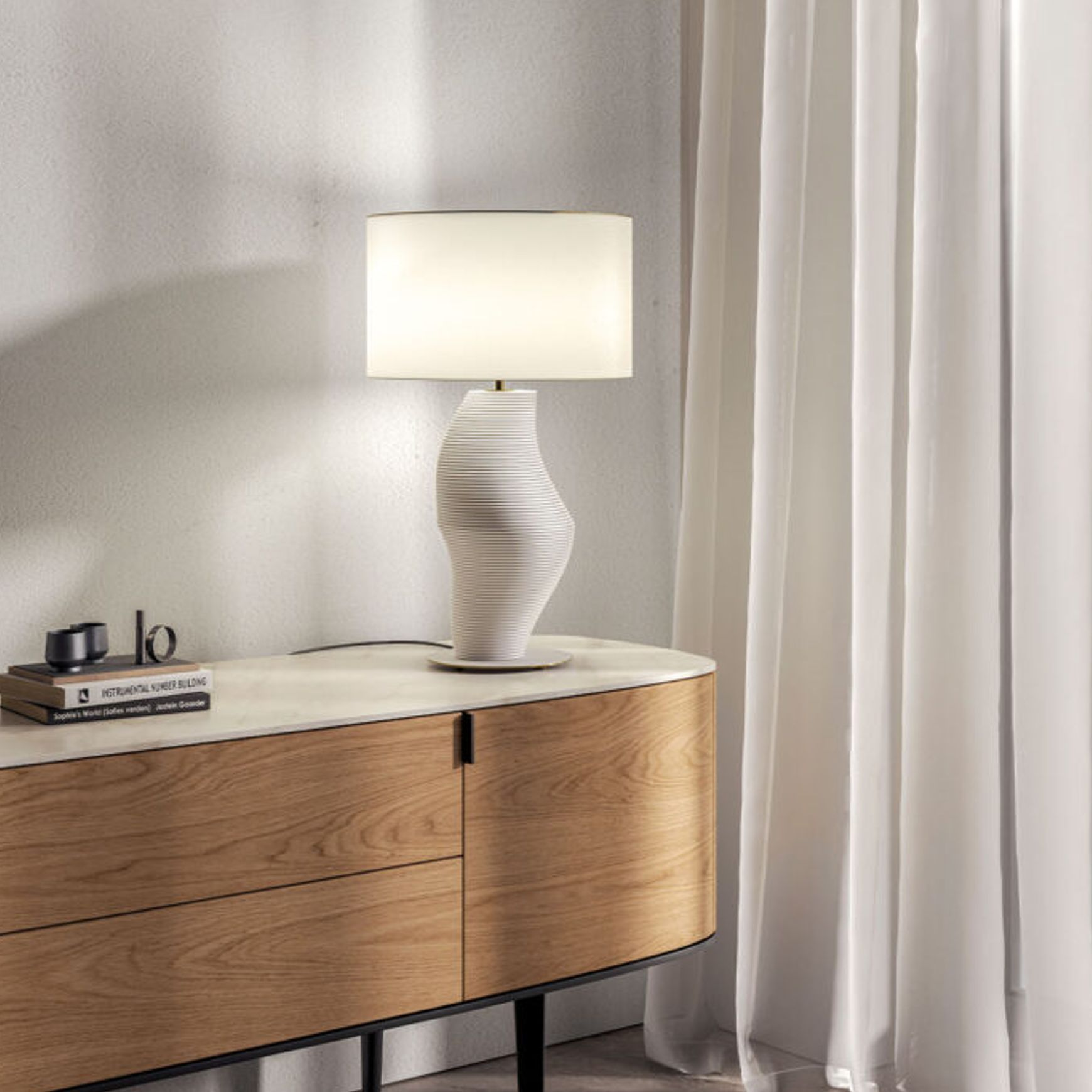 Luet Table Lamp