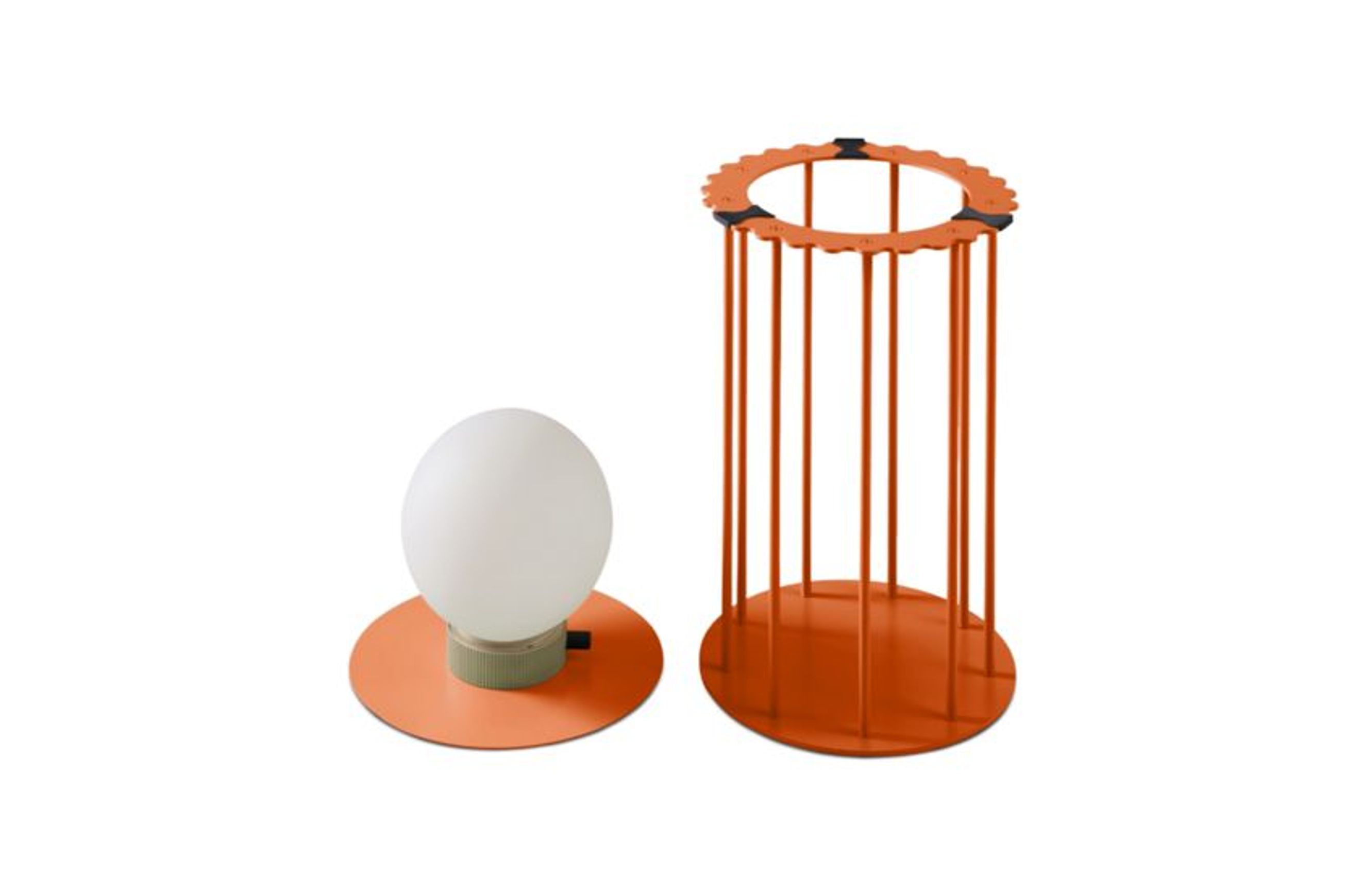 Intro Outdoor Table Lamp