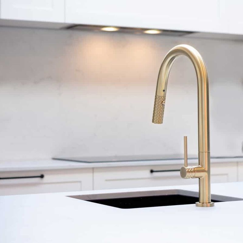 Textura Pull-Down Sink Mixer W/ Diamante Technology™