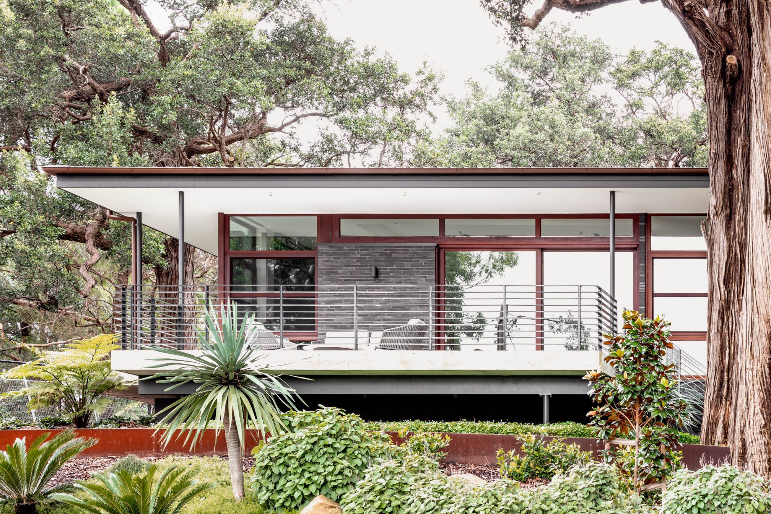 BAL-FZ | Clerestory-tilt Windows