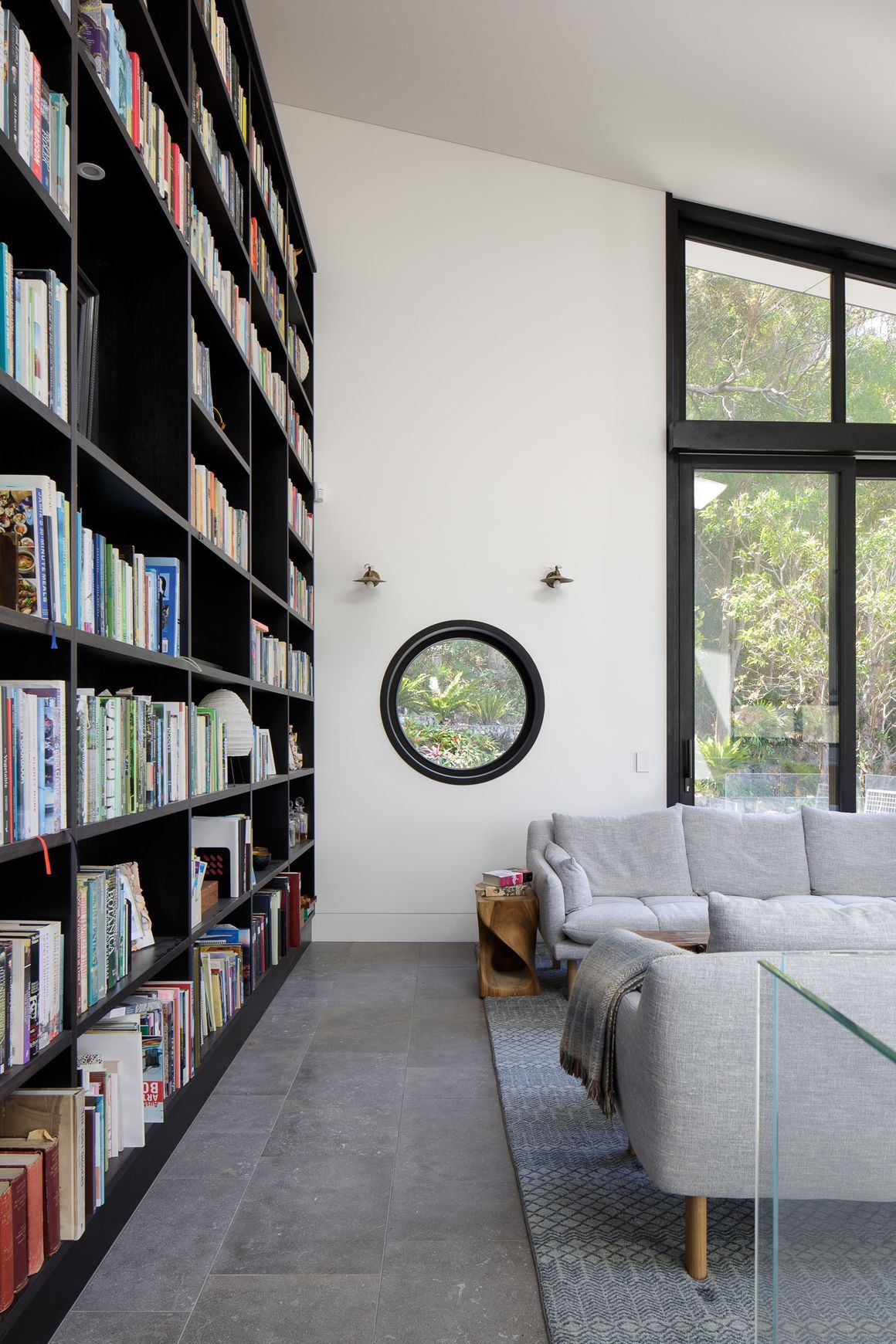 BAL- FZ | Shaped Windows