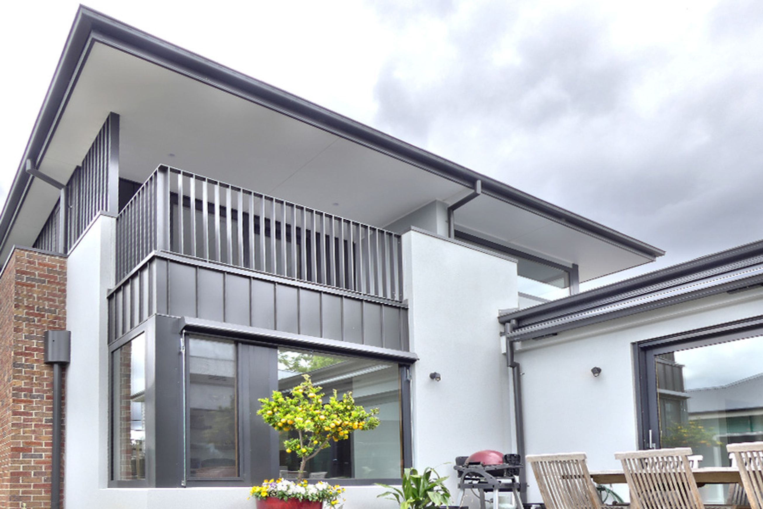 Wood-Alu | Tilt & Turn Windows