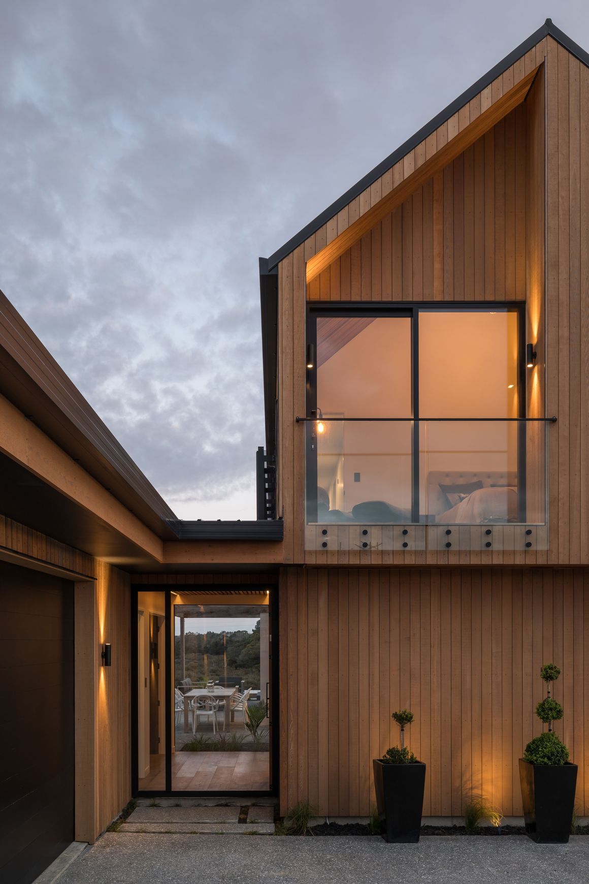 JSC Vertical Shiplap Timber Weatherboards