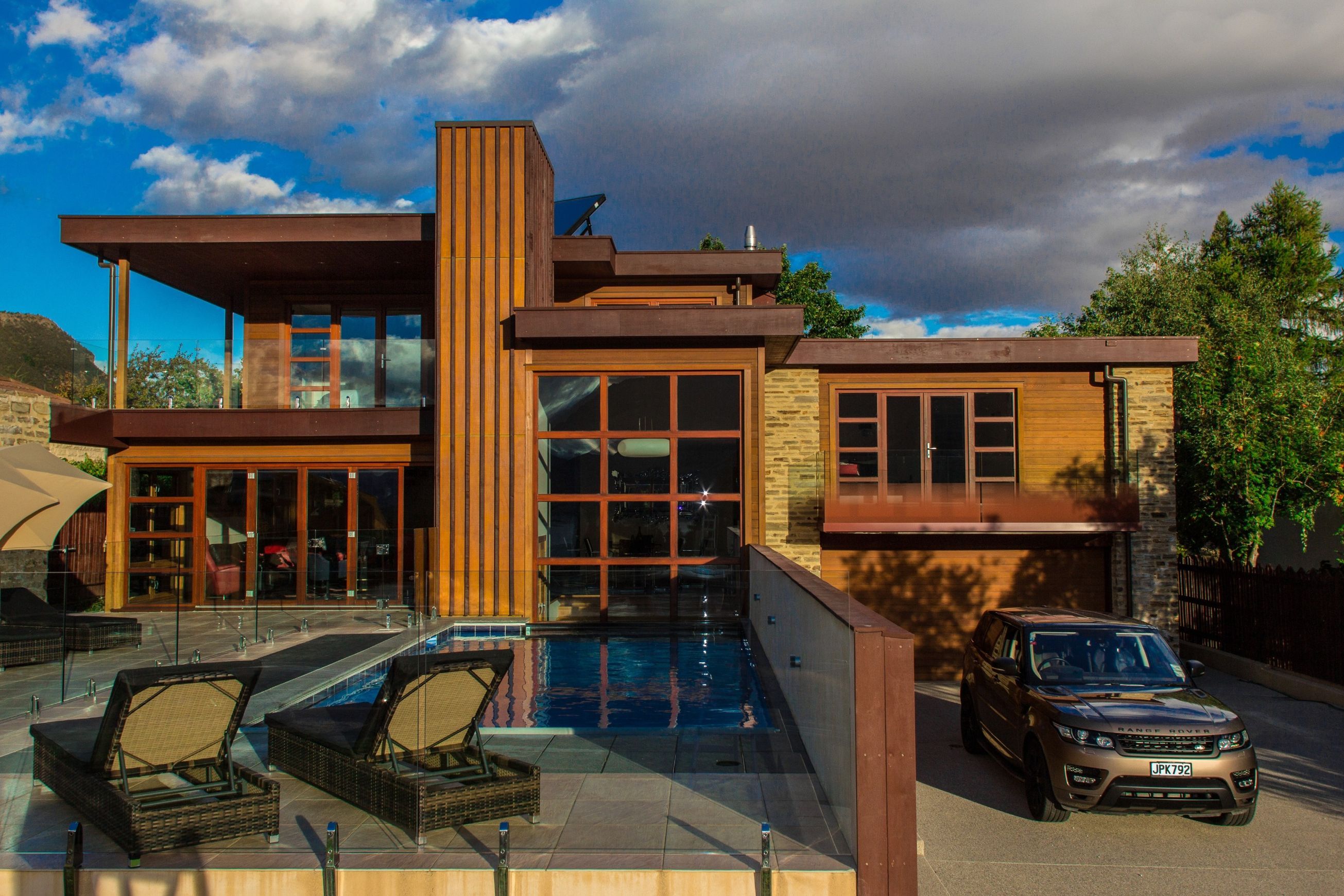 JSC Rusticated Timber Weatherboard System