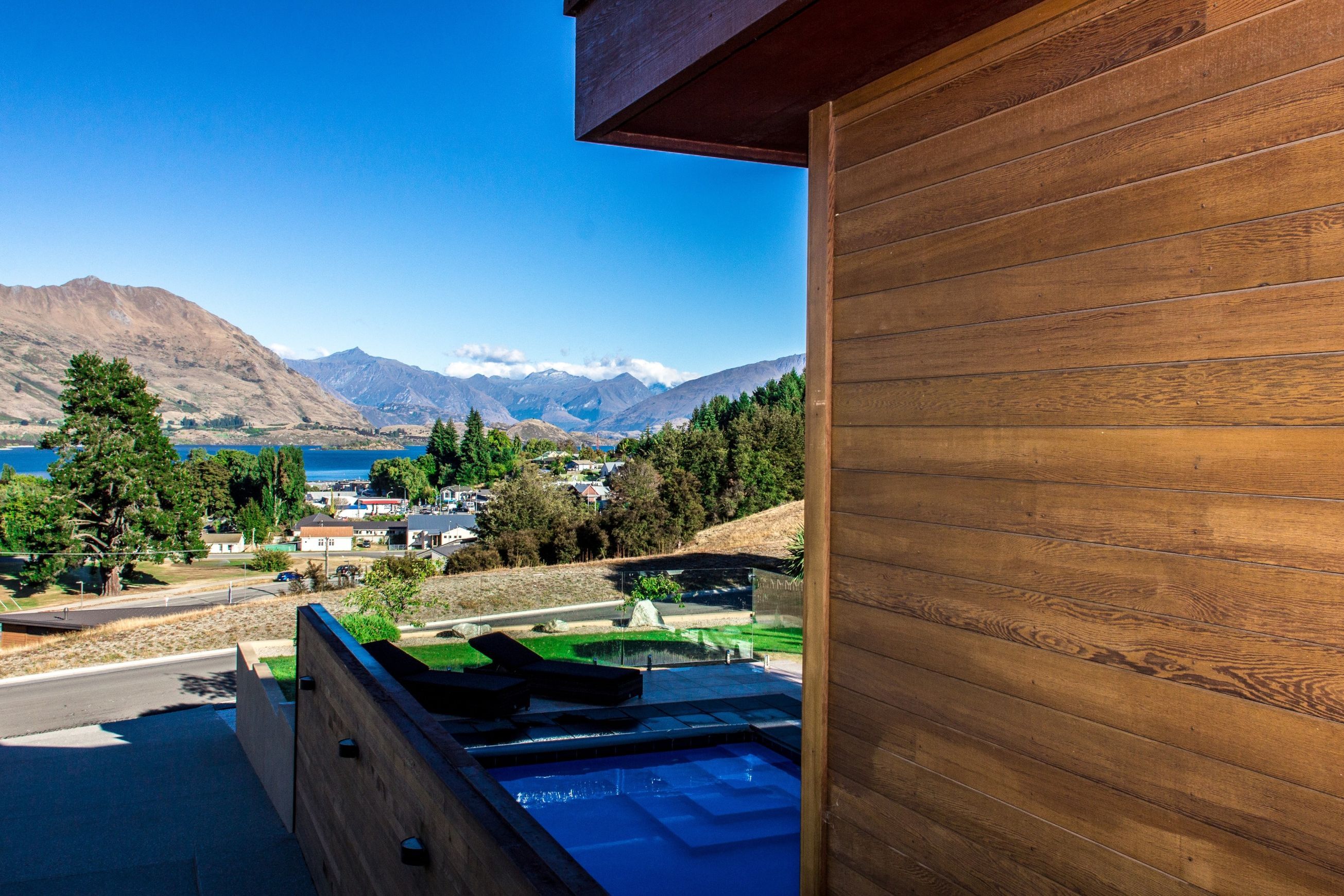 JSC Rusticated Timber Weatherboard System