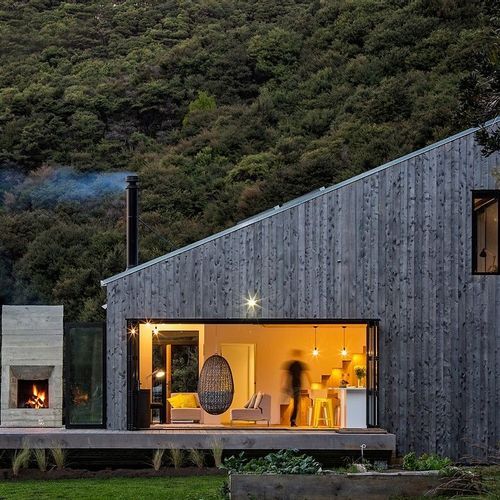 MD56 (Square Vertical Shiplap 180)