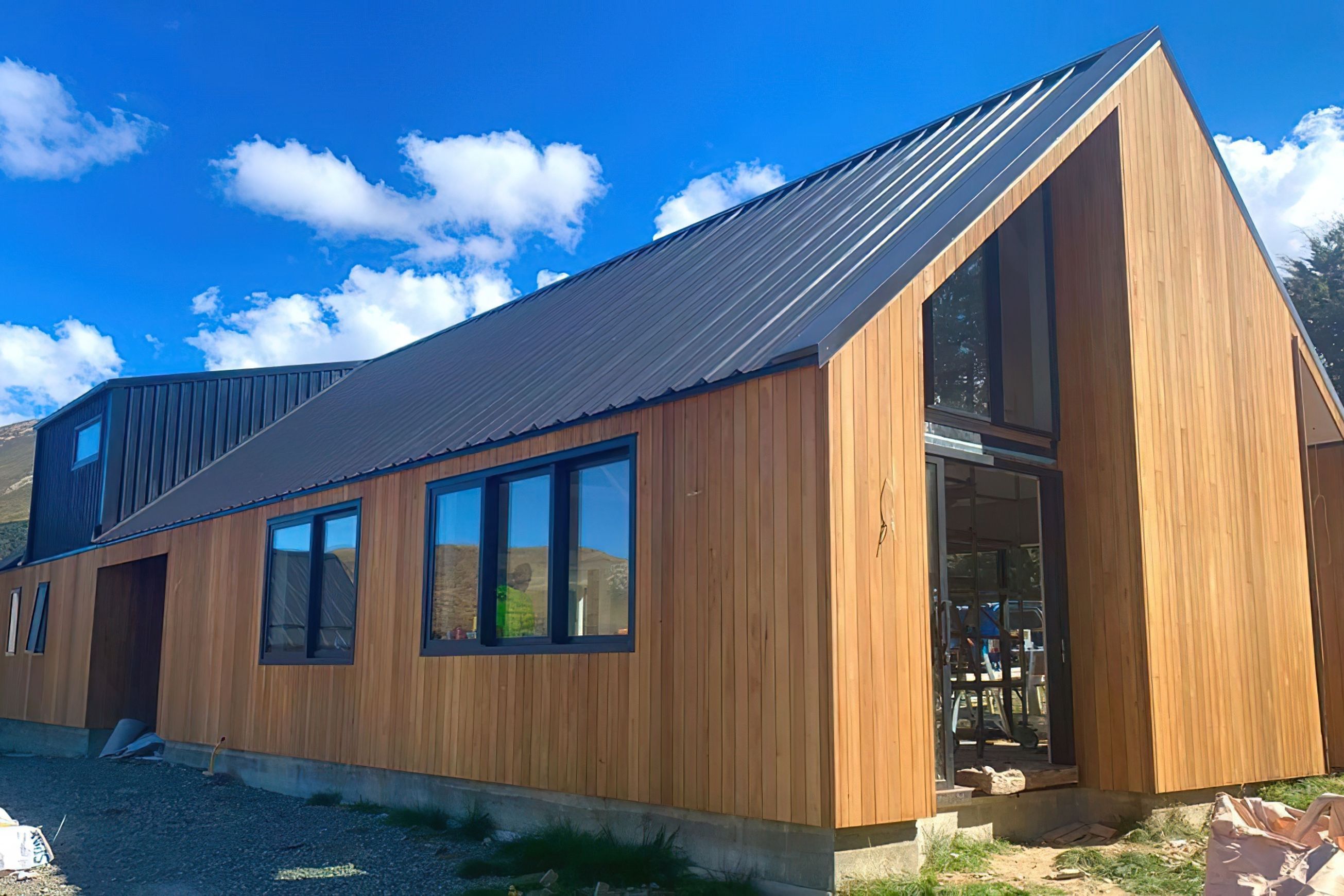 Hardwood Cladding | Mixed Pales Tallowwood - Blackbutt