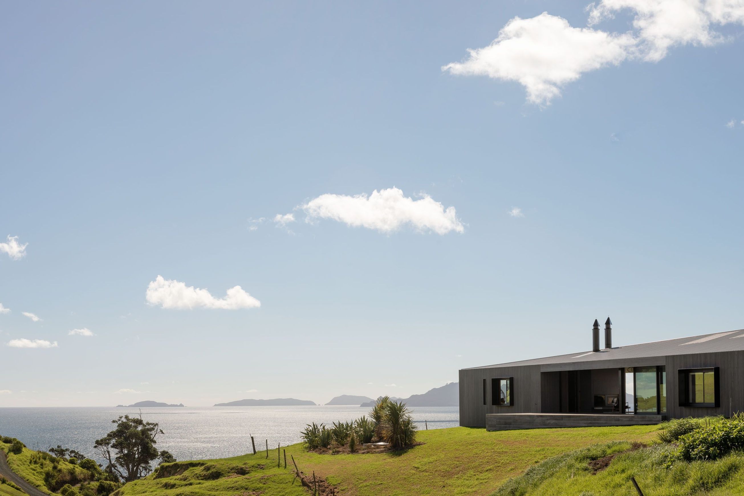 JSC Vertical Shiplap Timber Weatherboards