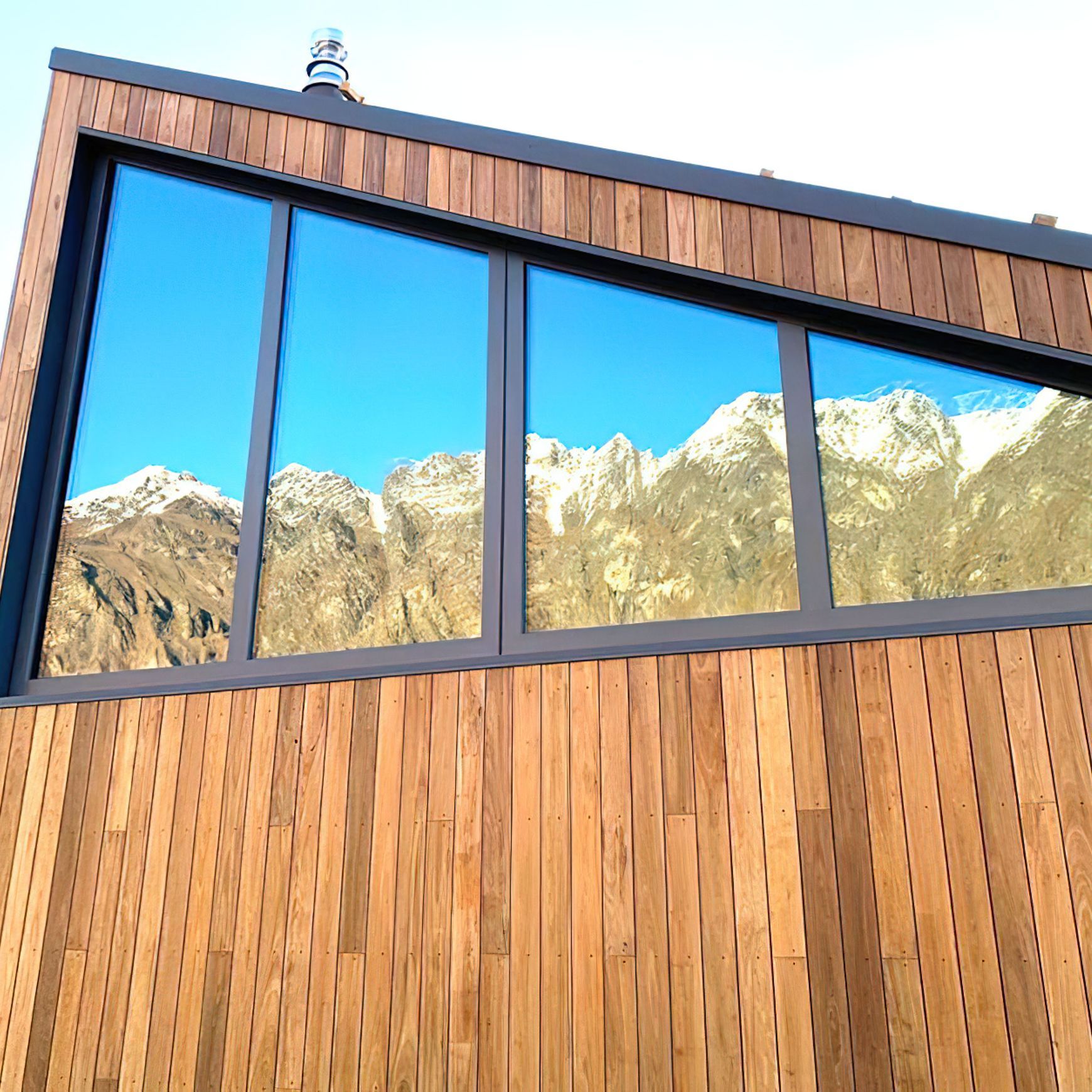 Hardwood Cladding | Mixed Pales Tallowwood - Blackbutt