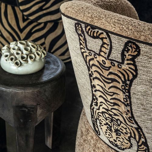 Wild Kiss by Chivasso