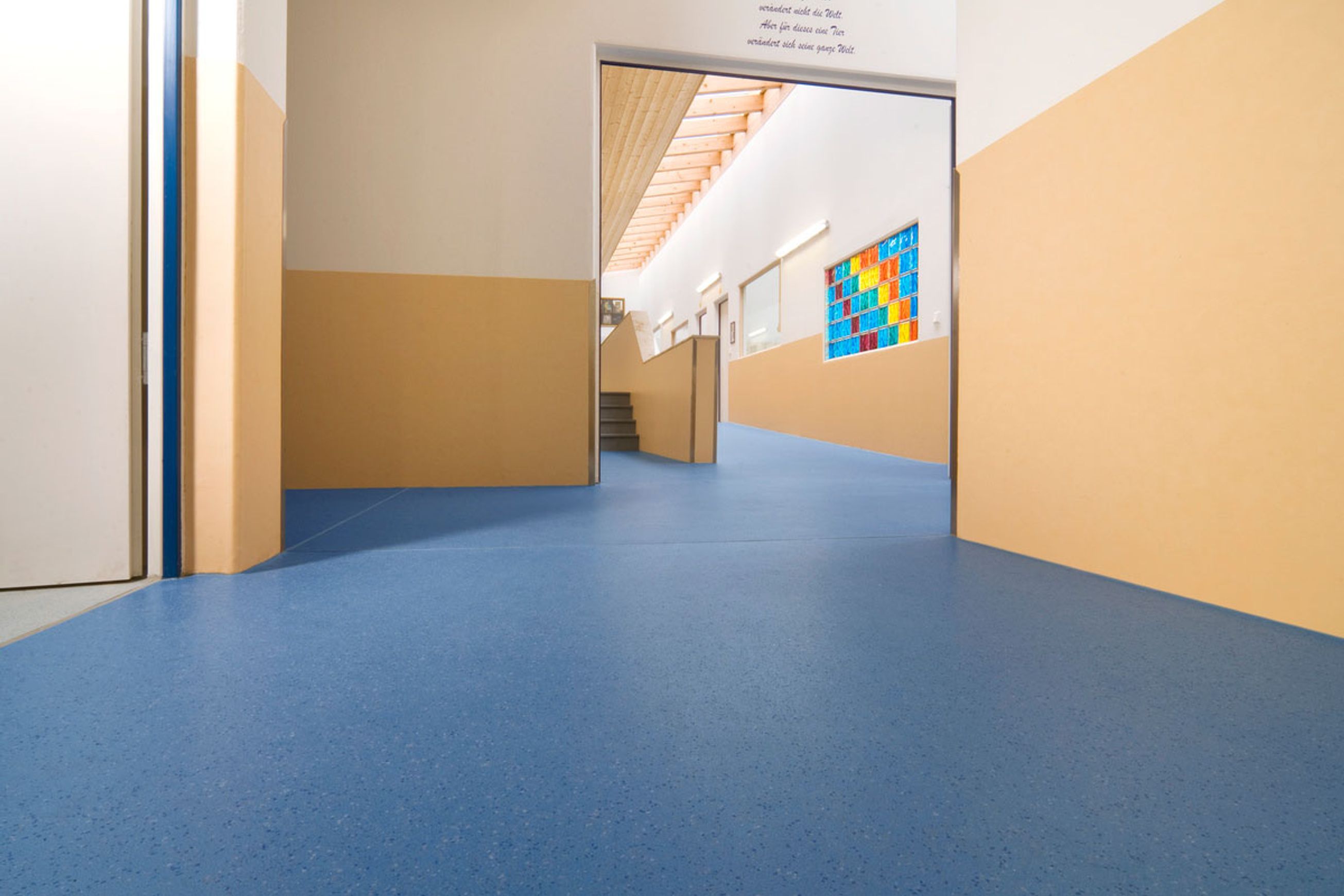 Altro ContraX™ - R10 Safety Flooring