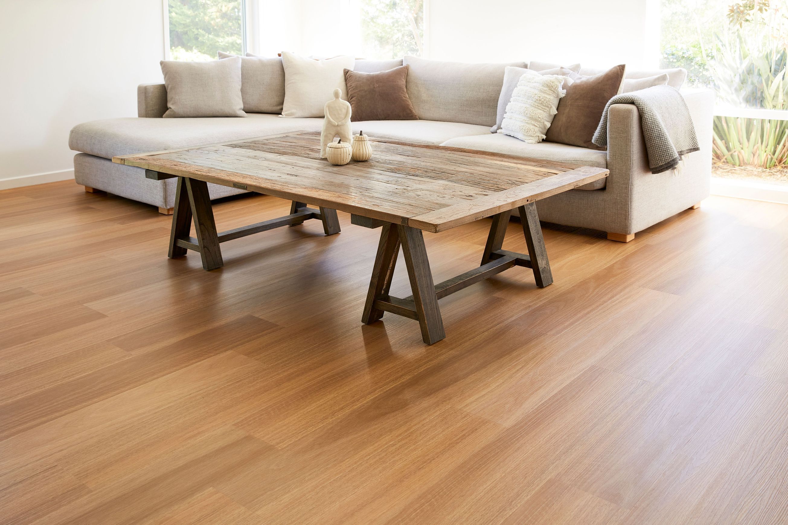 Kingswood Australis | Sanded Blackbutt