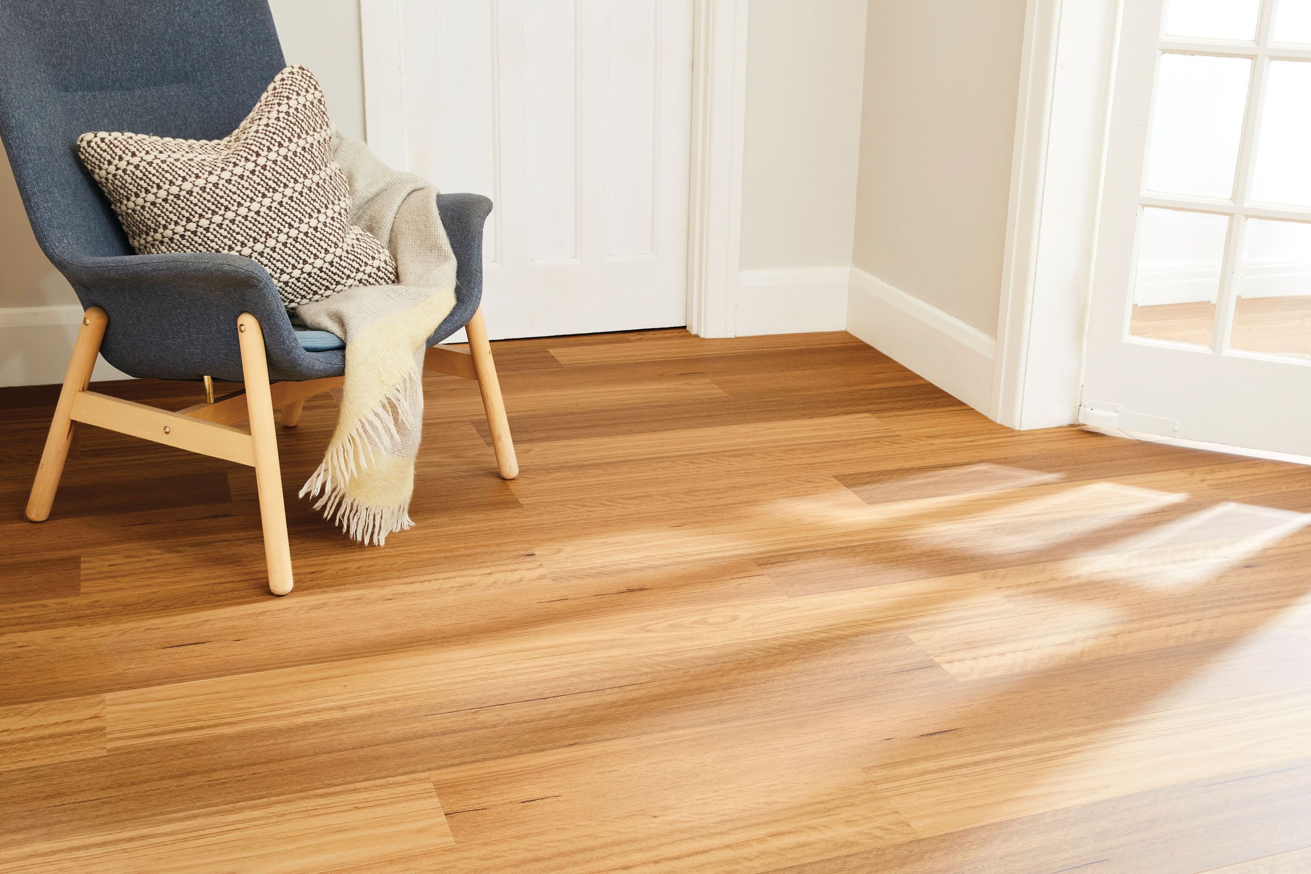 Natural Creations Longplank | Barnyard Grey