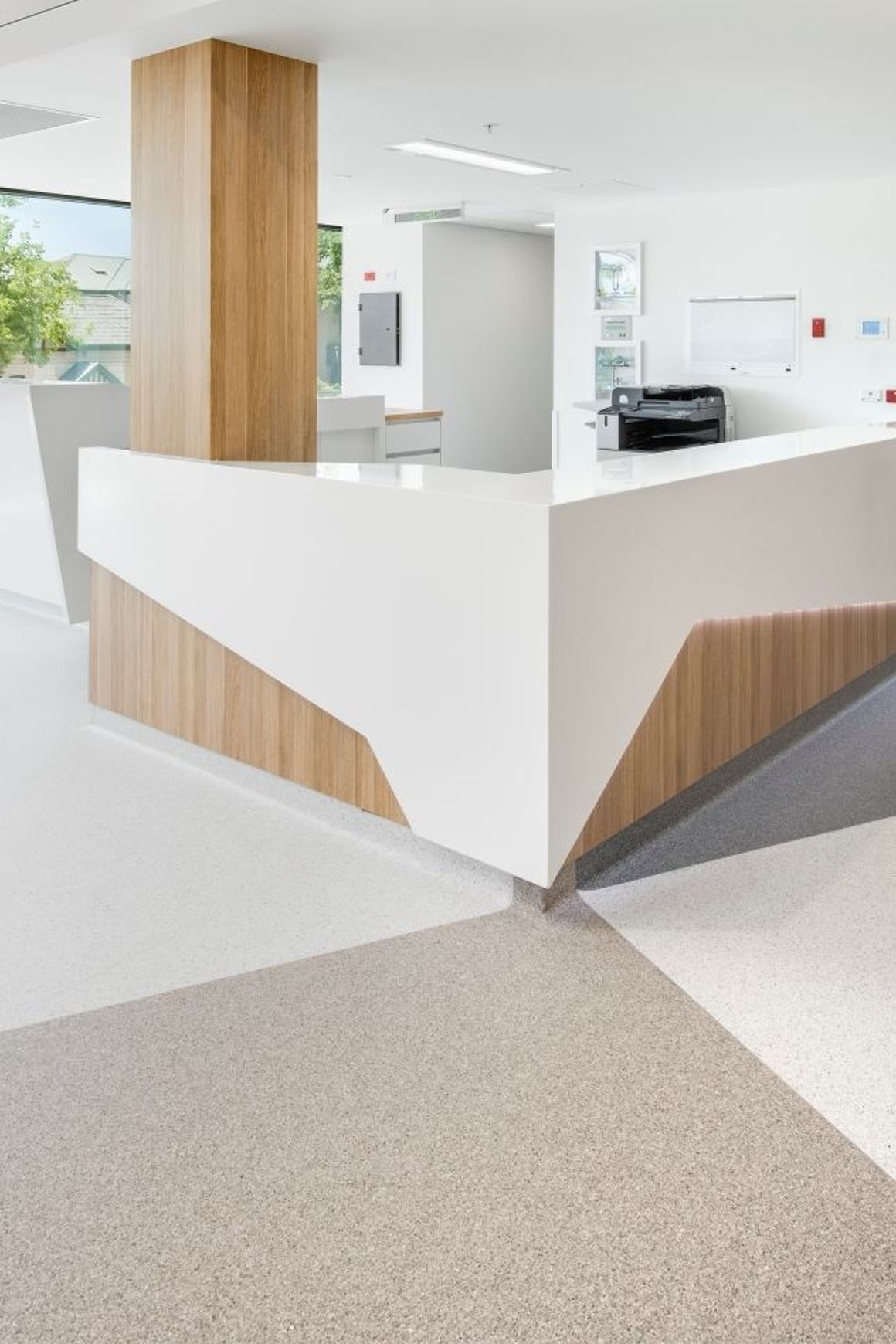 Accolade Plus | Ceduna White