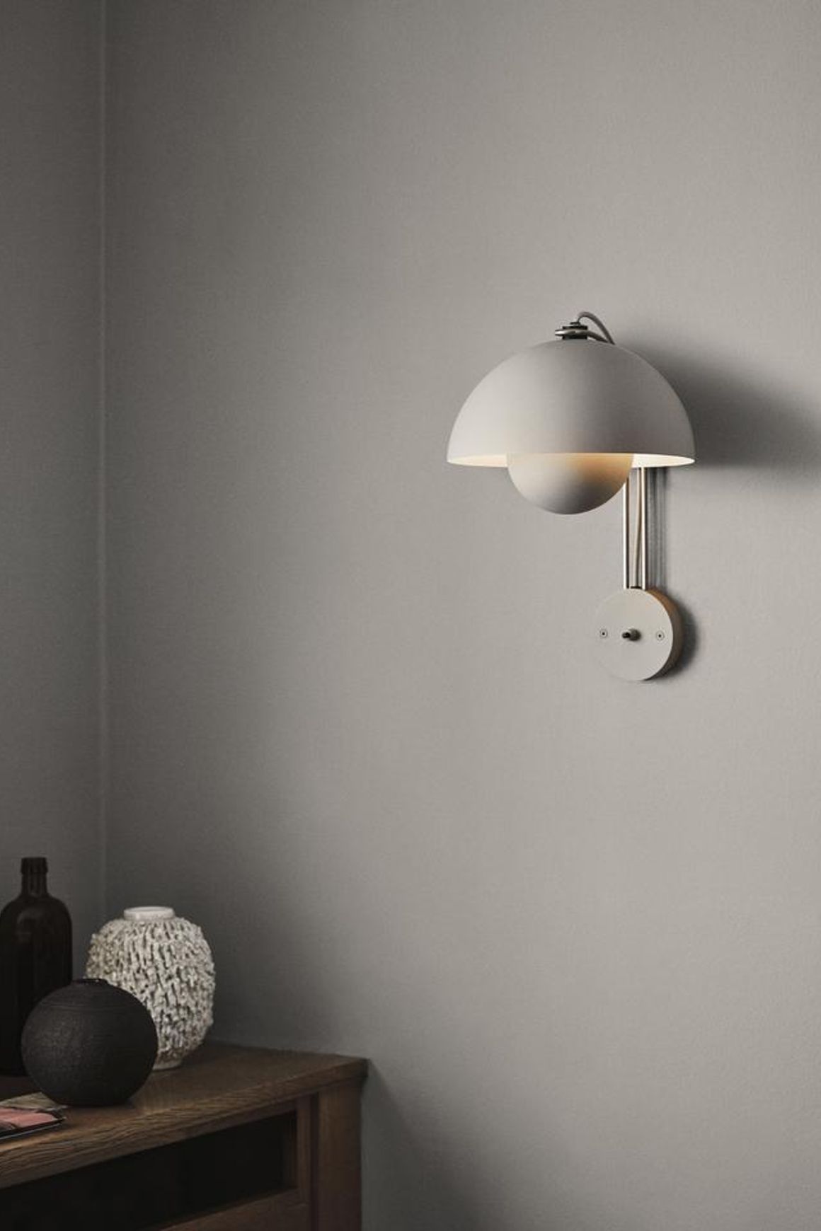 Flowerpot VP8 Wall Lamp by &Tradition