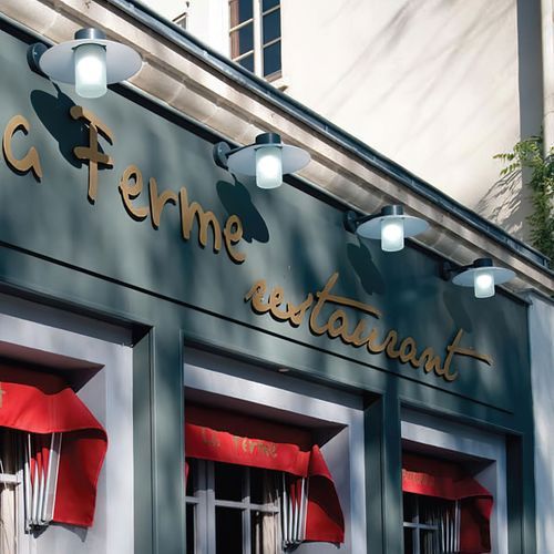 Aubanne Model 1 Wall Light