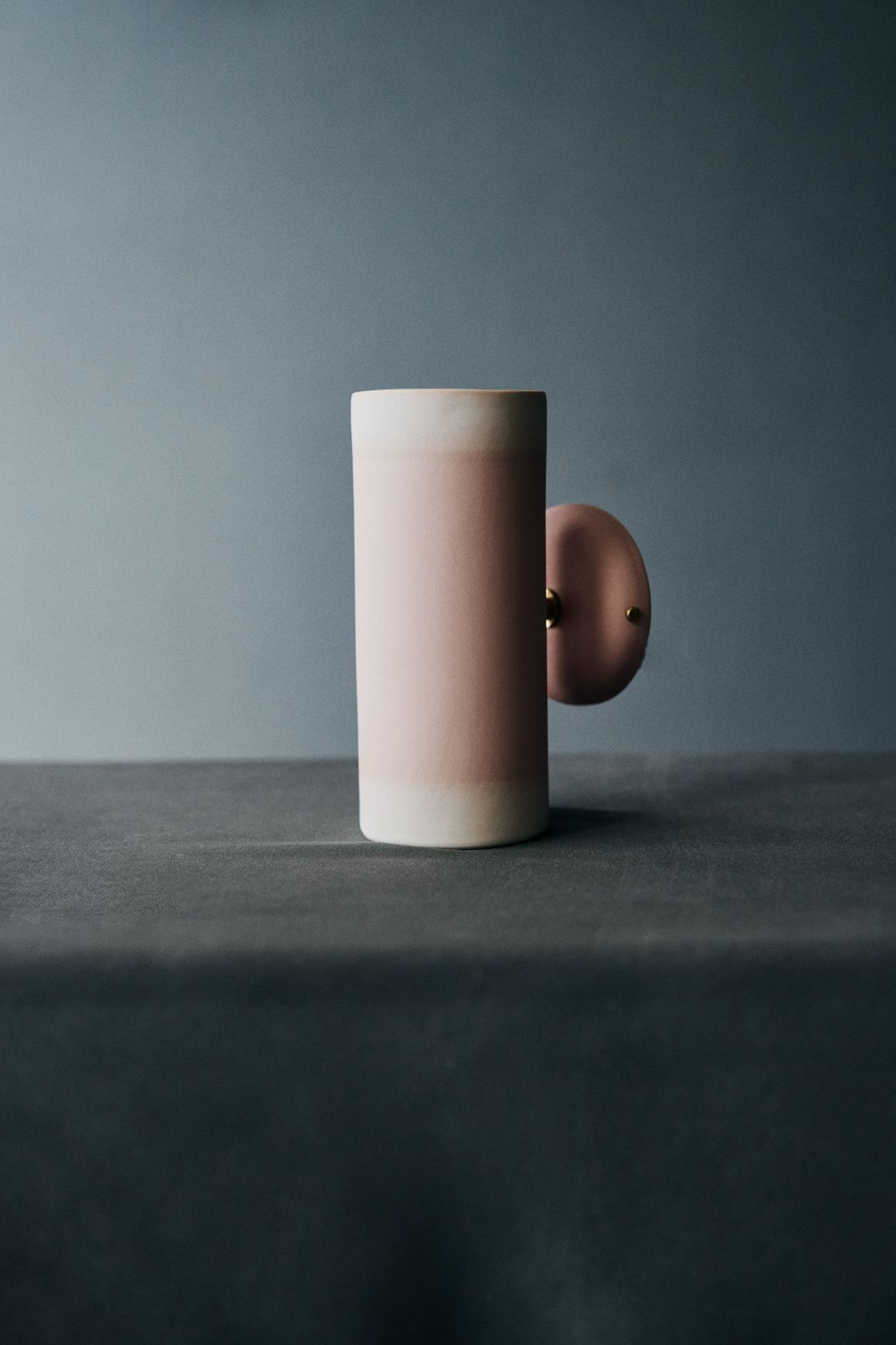 Dusked EOS Wall Light
