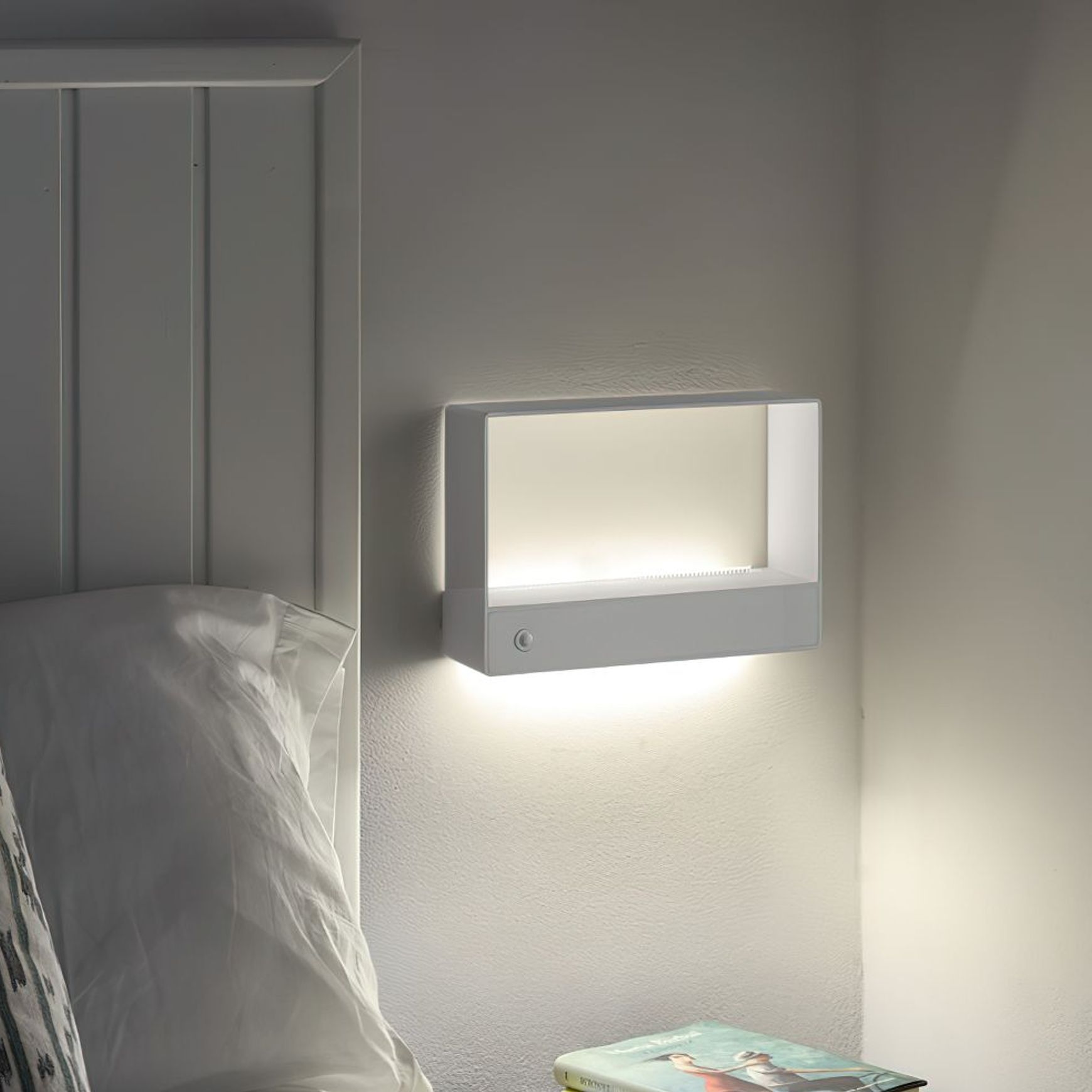 Kira A/01 Wall Light