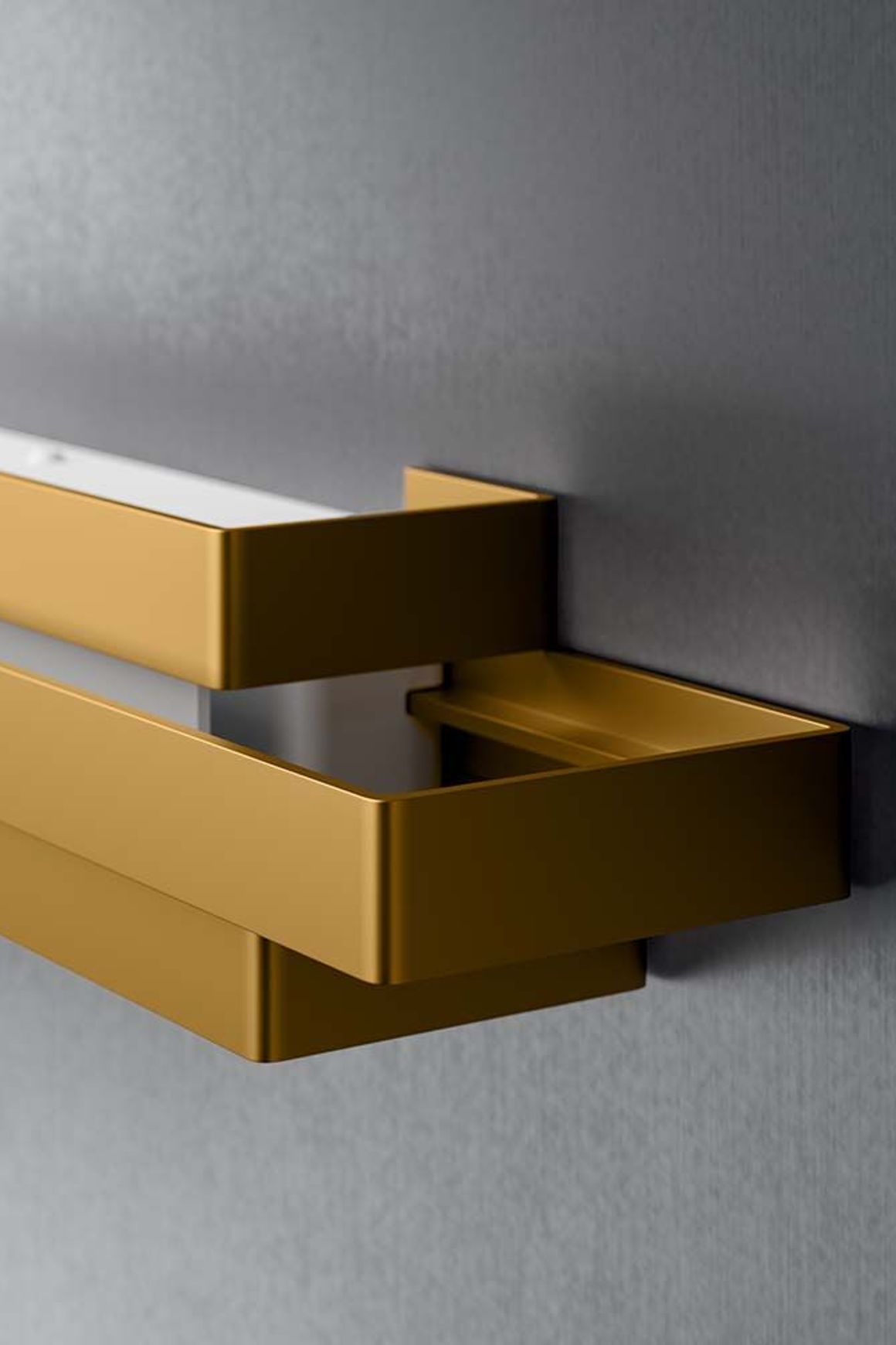 Escape, Wall Light