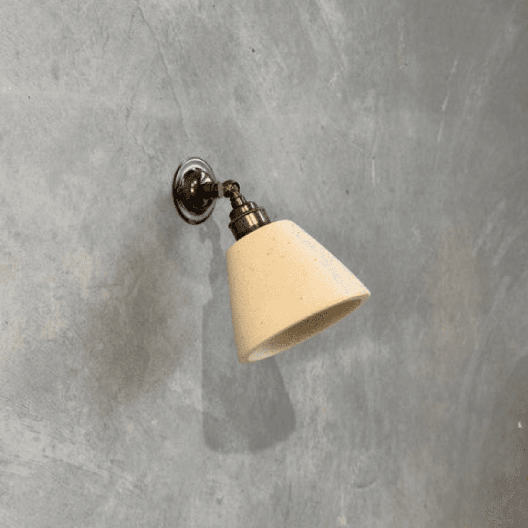 Moda Crete Wall Light