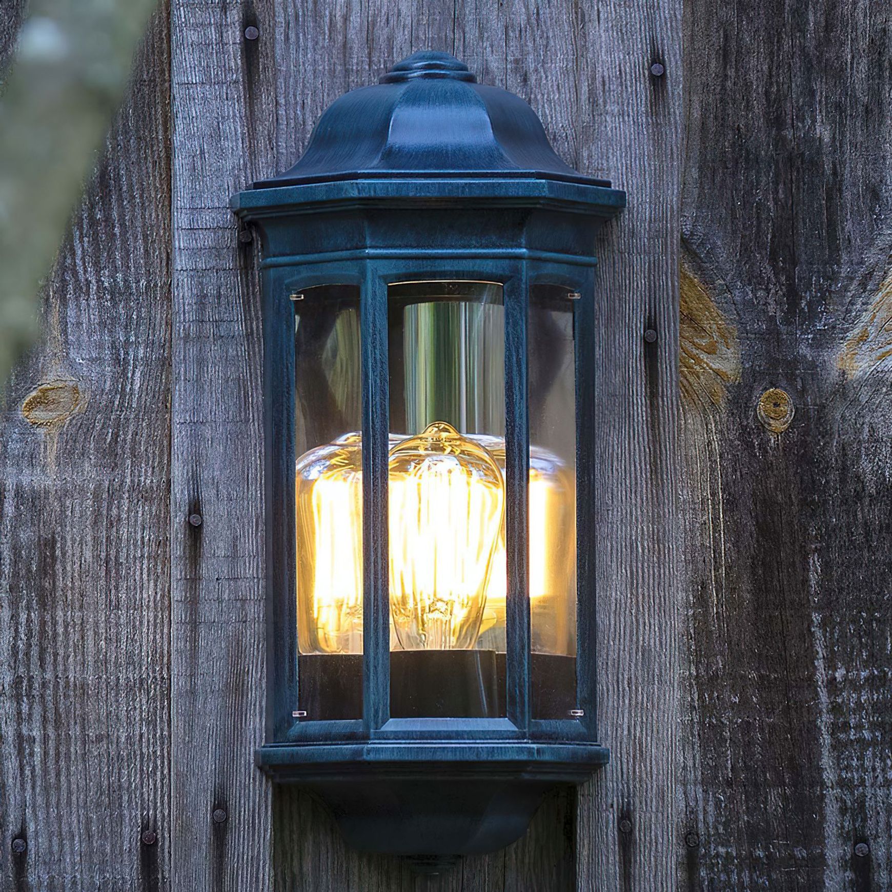 Phoros Wall Light