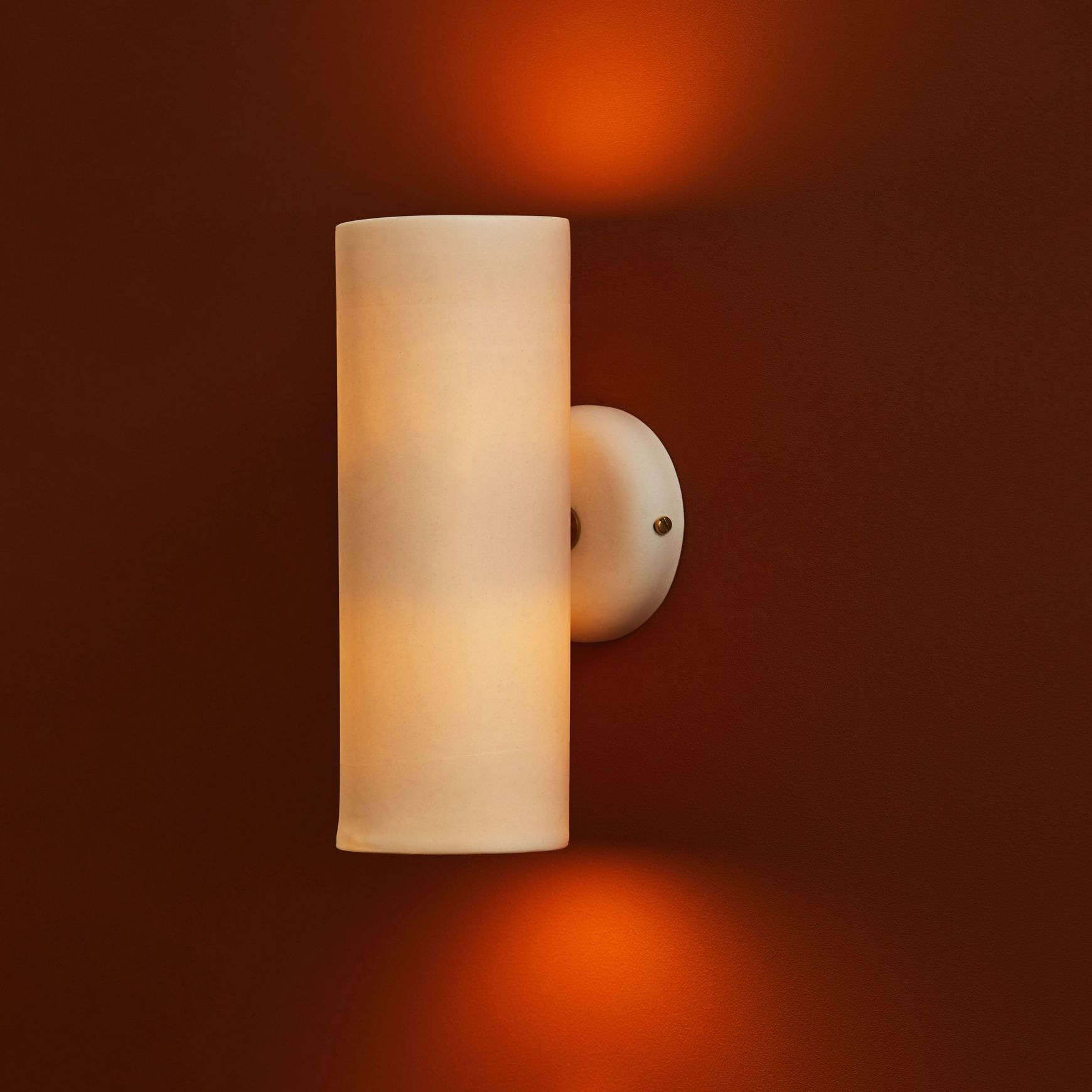 Dusked EOS Wall Light