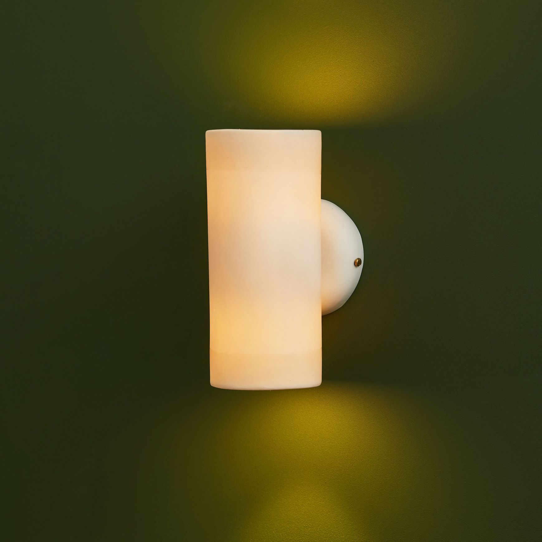 Dusked EOS Wall Light