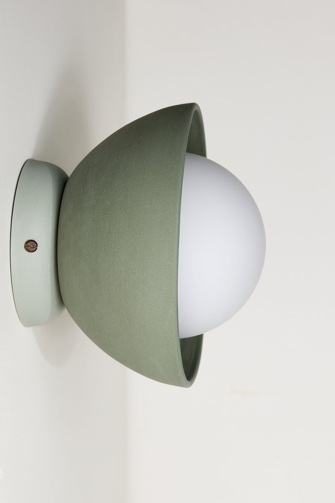 Mani Bell Sconce - Sculptural Porcelain Light