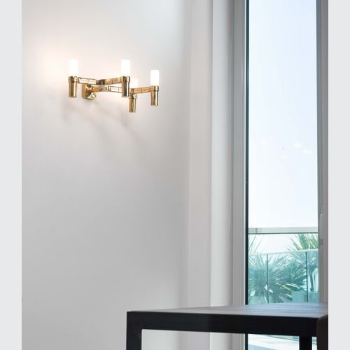 Crown Wall Light
