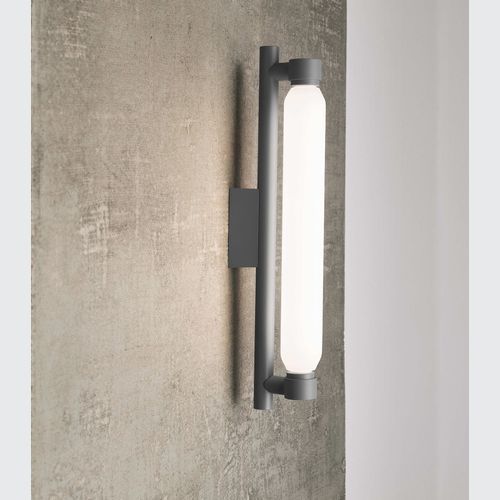 La Roche Wall Light