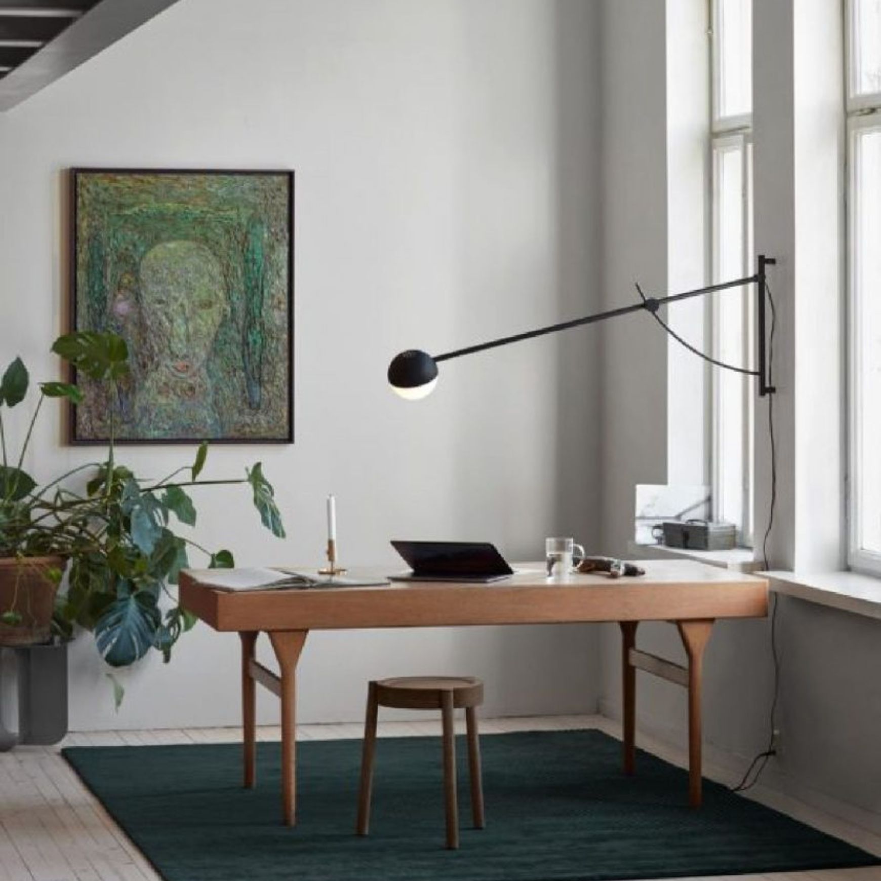 Balancer Wall Light
