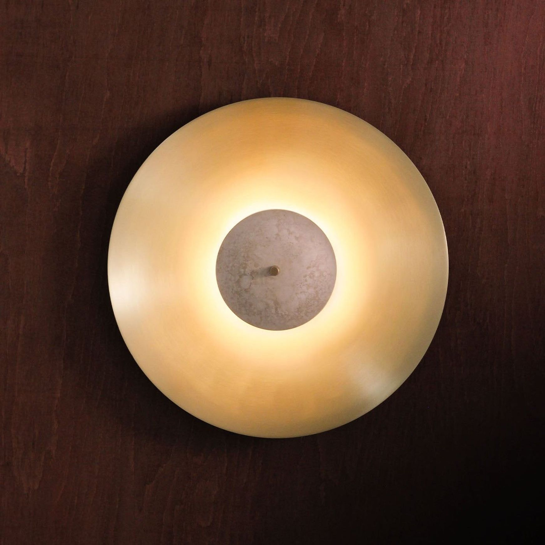 Luna Wall Light