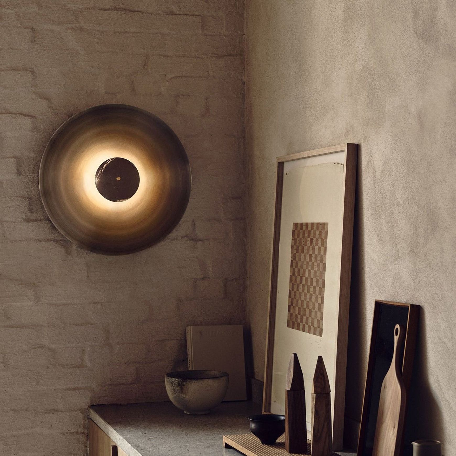 Luna Wall Light