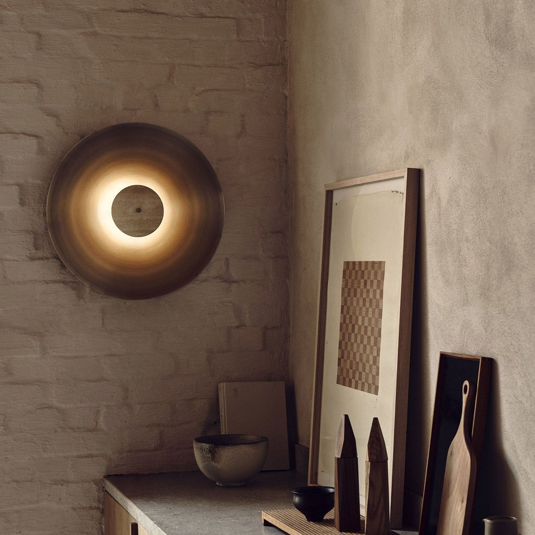 Luna Wall Light
