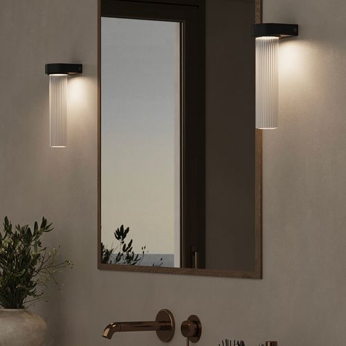 Edge Wall Light
