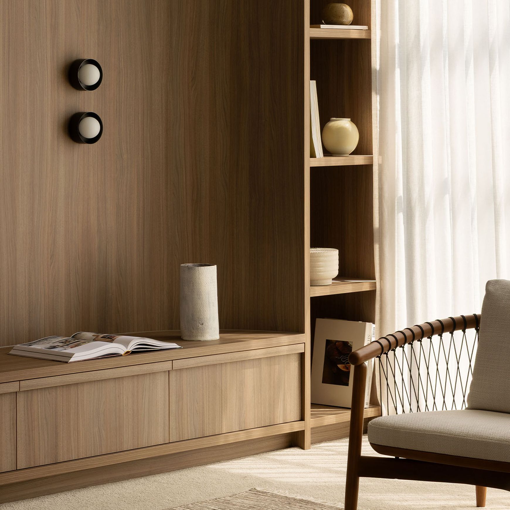 Orb Sur Wall Light
